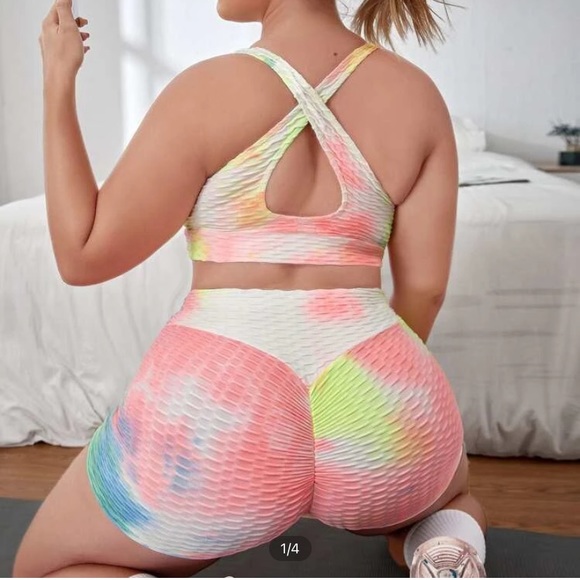 Other - Plus tie dye criss cross back sports set